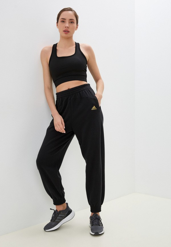 фото Топ спортивный trendyol