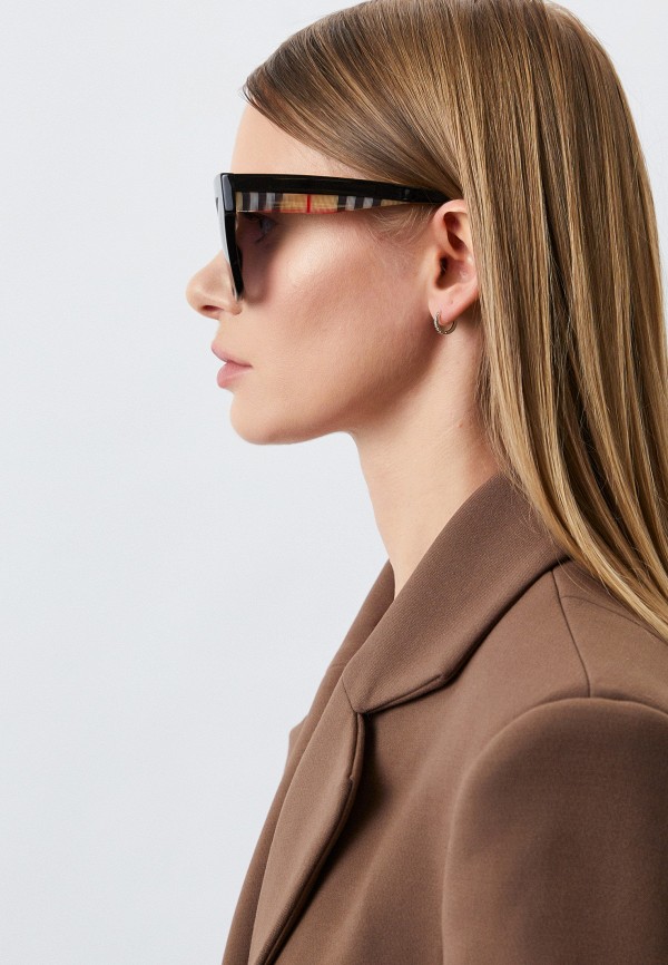 фото Очки солнцезащитные burberry