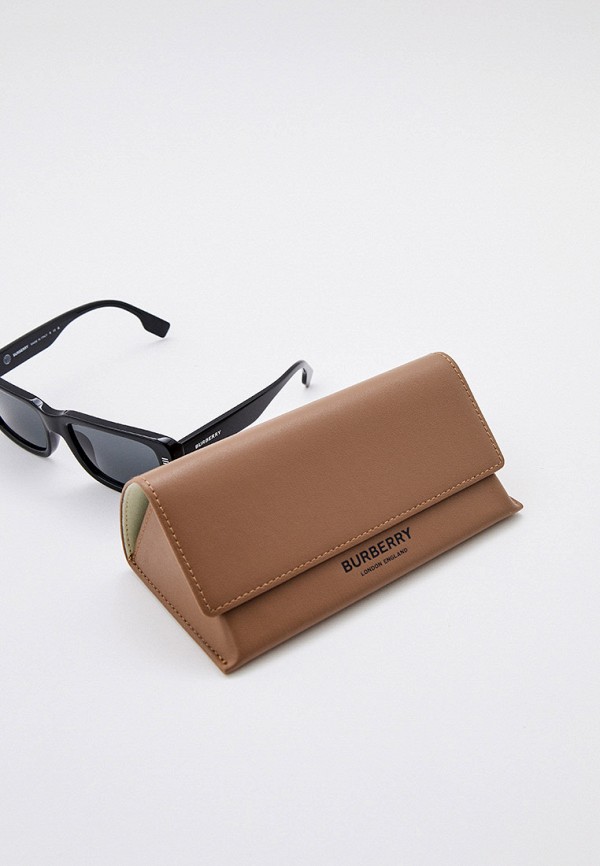 фото Очки солнцезащитные burberry