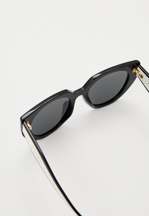 фото Очки солнцезащитные prada