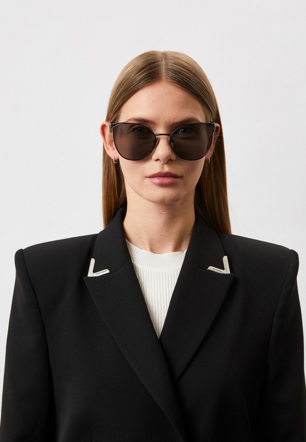фото Очки солнцезащитные prada