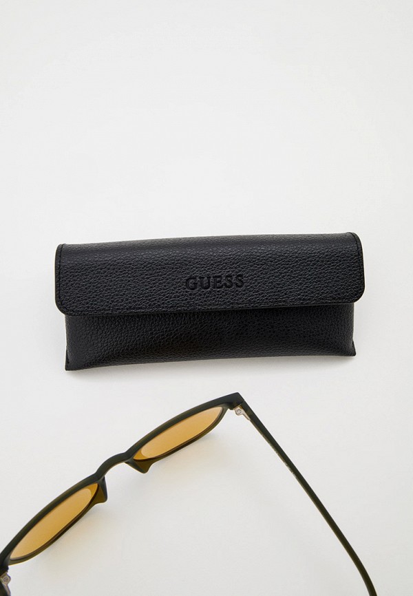 фото Очки солнцезащитные guess