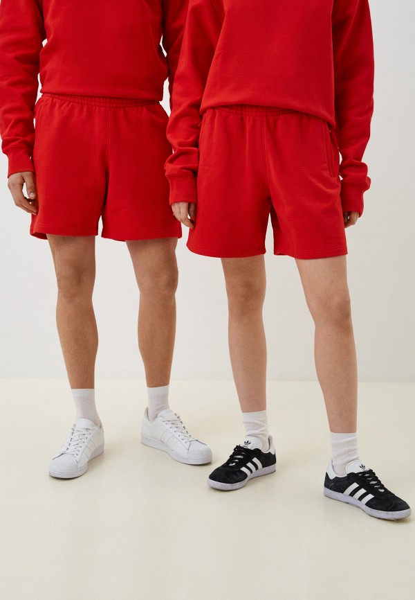 

Шорты спортивные adidas Originals, Красный, adidas X Pharrell PW BASICS SHORT