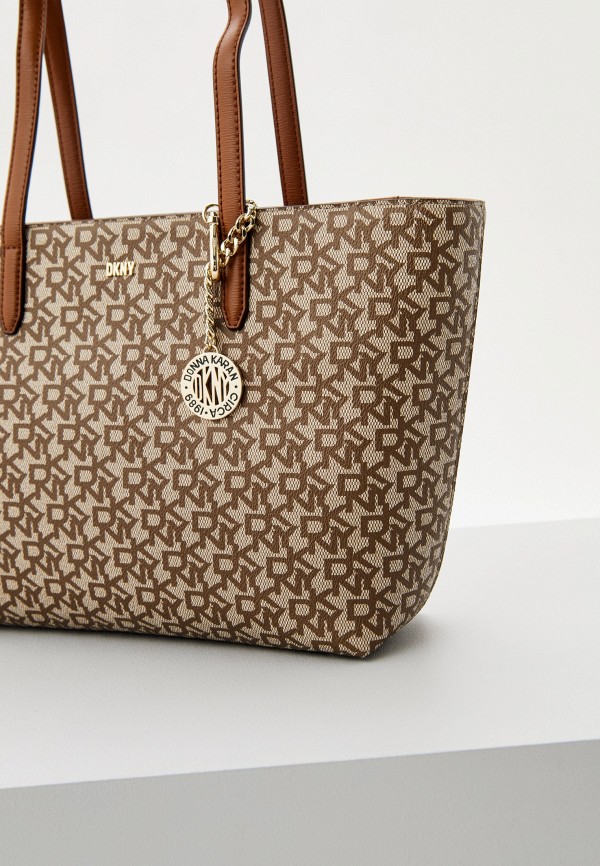 фото Сумка и брелок dkny