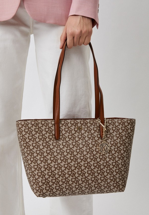 фото Сумка и брелок dkny