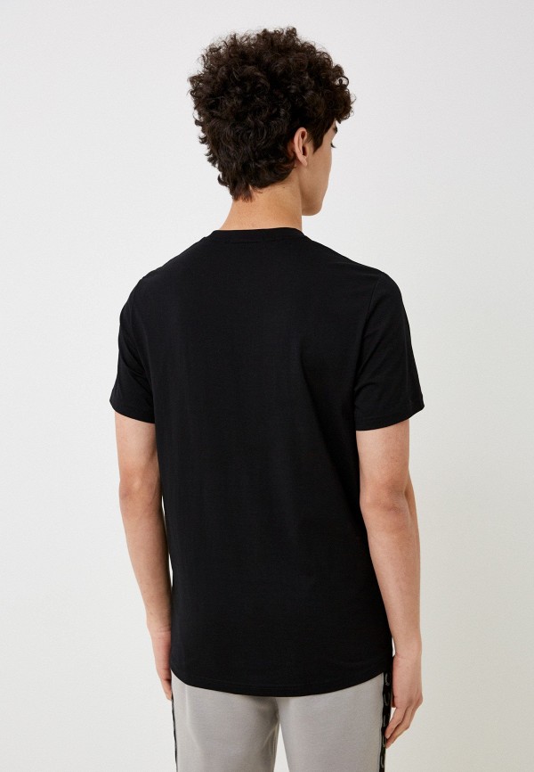 Футболка  Fred Perry фото