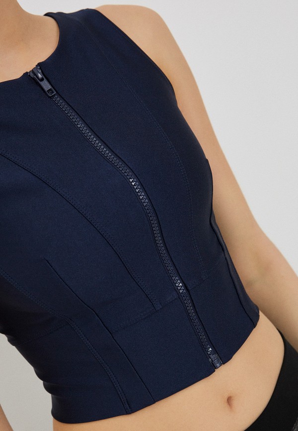 фото Топ спортивный irnby