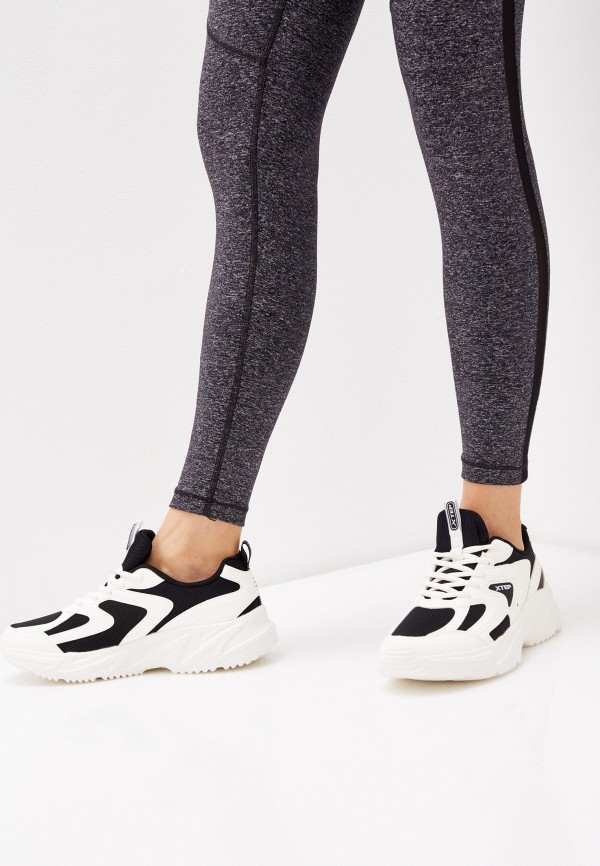 фото Кроссовки xtep