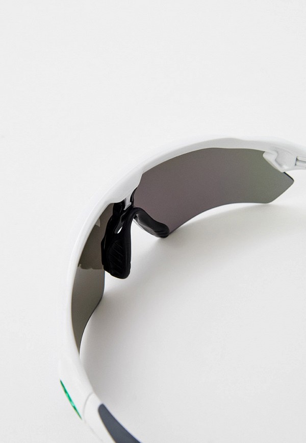 Очки солнцезащитные  Oakley фото