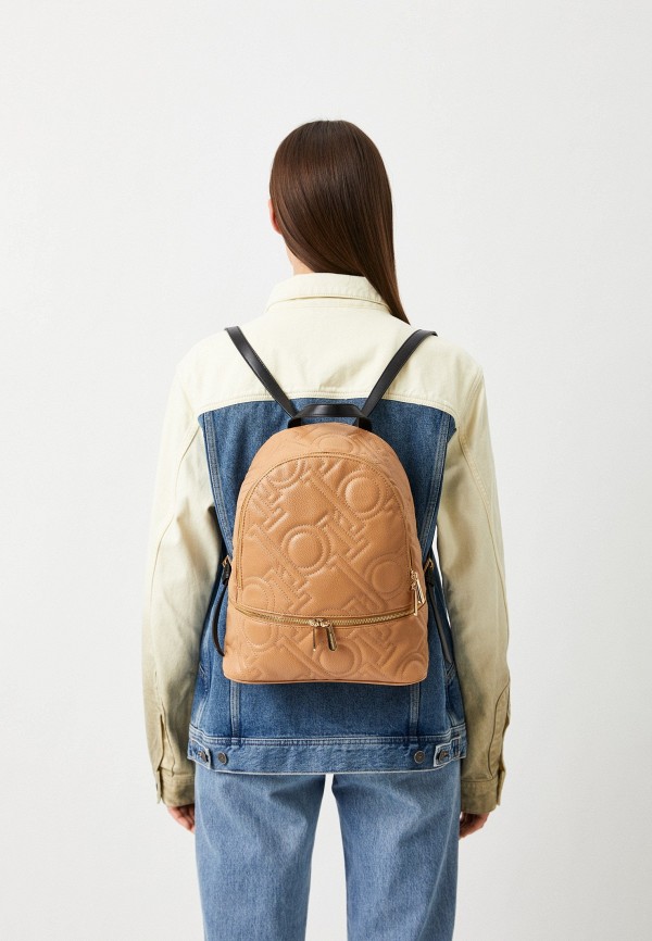 фото Рюкзак и брелок roccobarocco