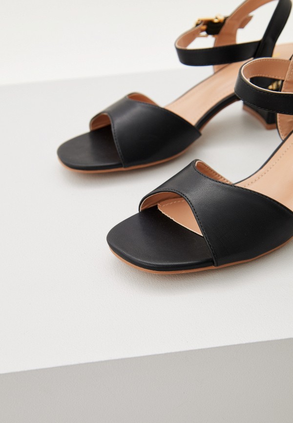 фото Босоножки roccobarocco