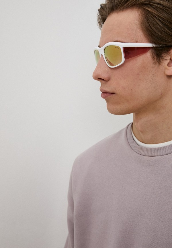 фото Очки солнцезащитные guess