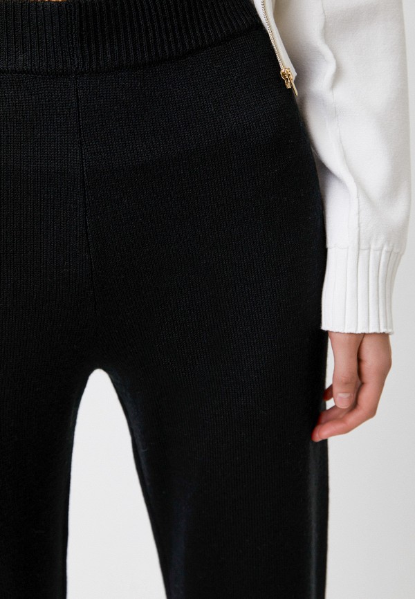 фото Брюки love moschino