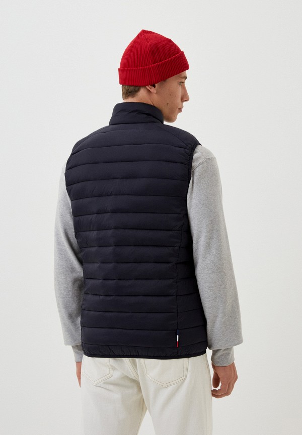 фото Жилет утепленный invicta