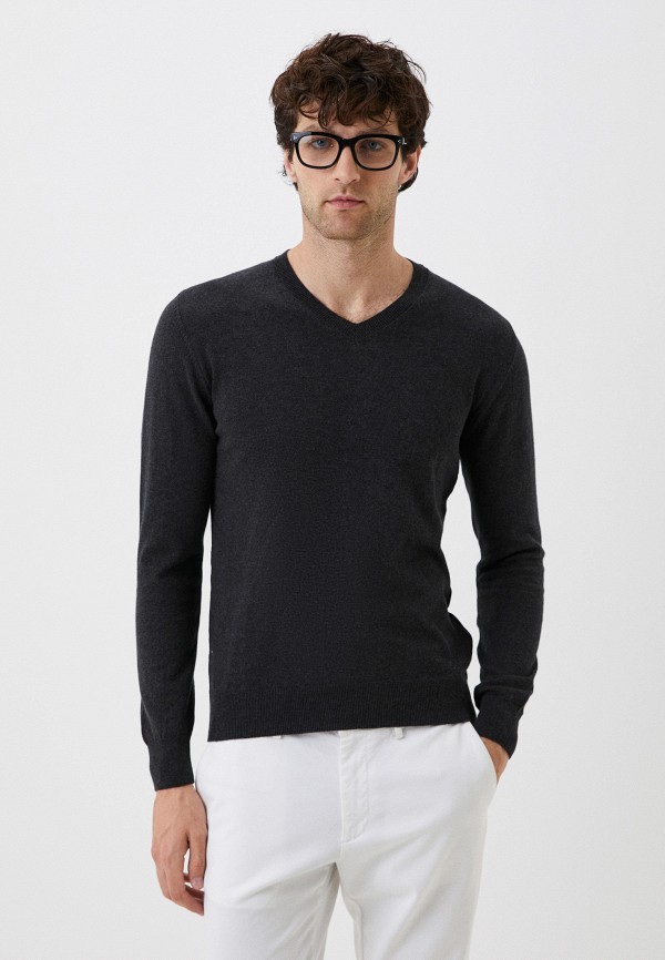 Пуловер Basics & More