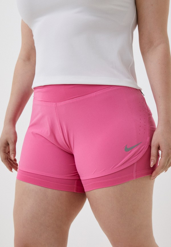 Шорты спортивные Nike розового цвета
