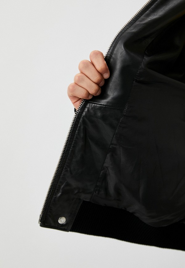 фото Куртка кожаная iceberg