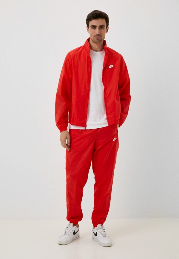 Костюм спортивный Nike красного цвета