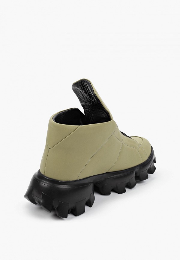 фото Кроссовки bate