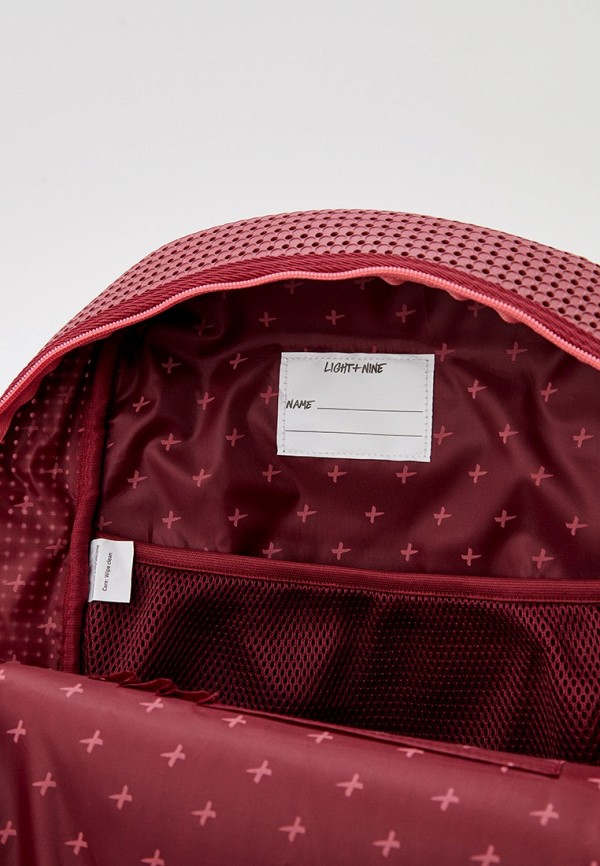 фото Рюкзак и значок light+nine