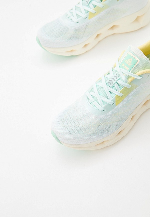 фото Кроссовки peak