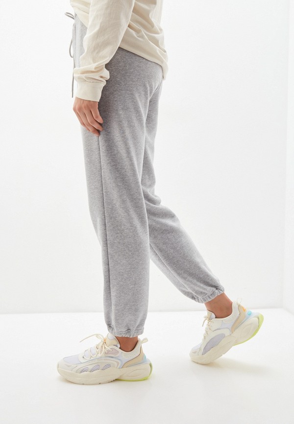 фото Кроссовки peak