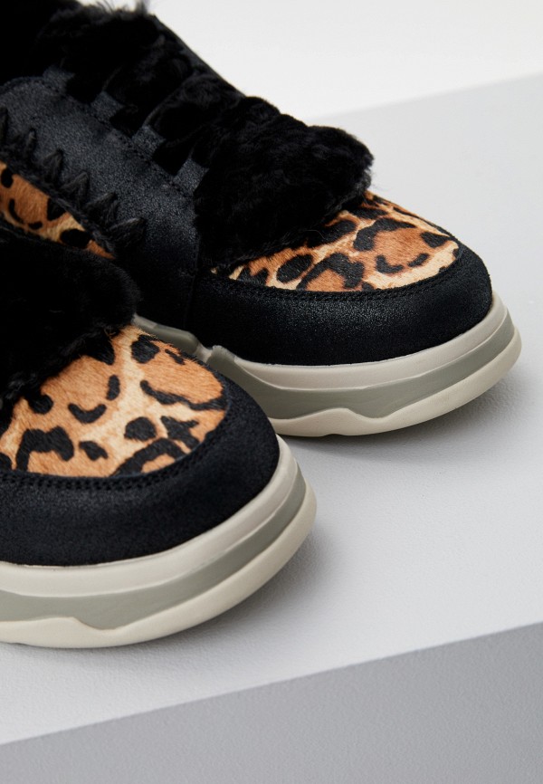 фото Кроссовки mou