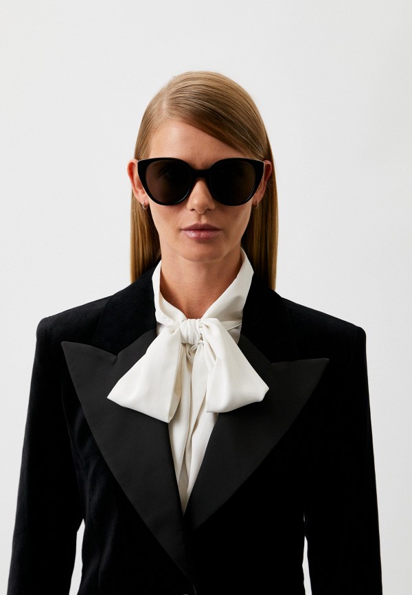 фото Очки солнцезащитные fendi