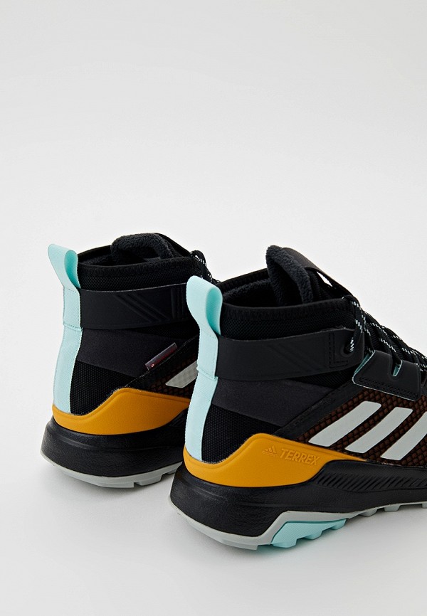 фото Ботинки трекинговые adidas