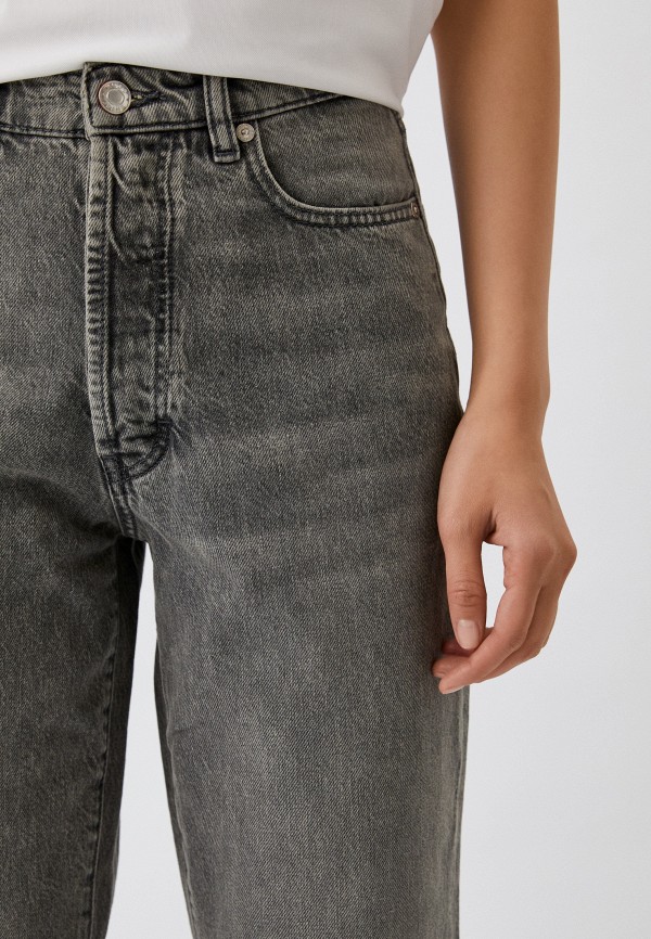 фото Джинсы hugo