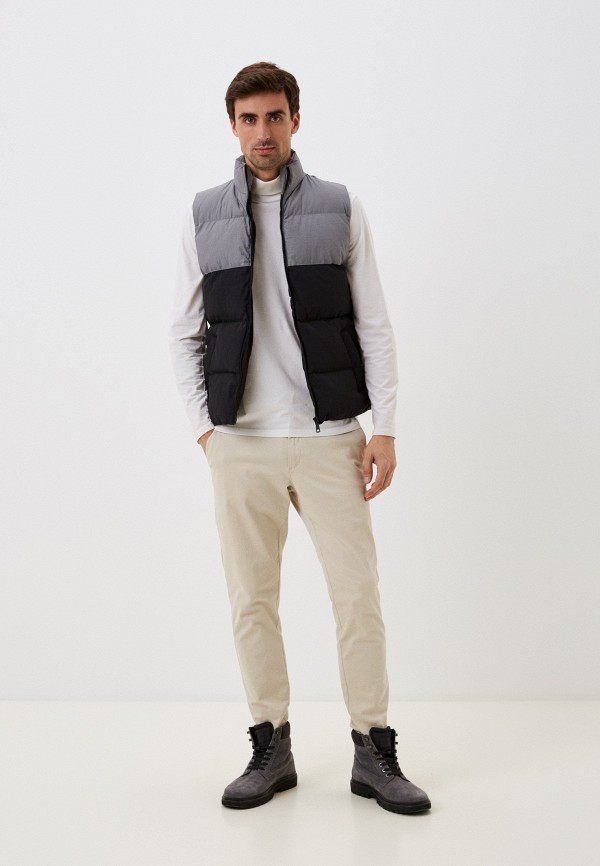 фото Жилет утепленный rushbay