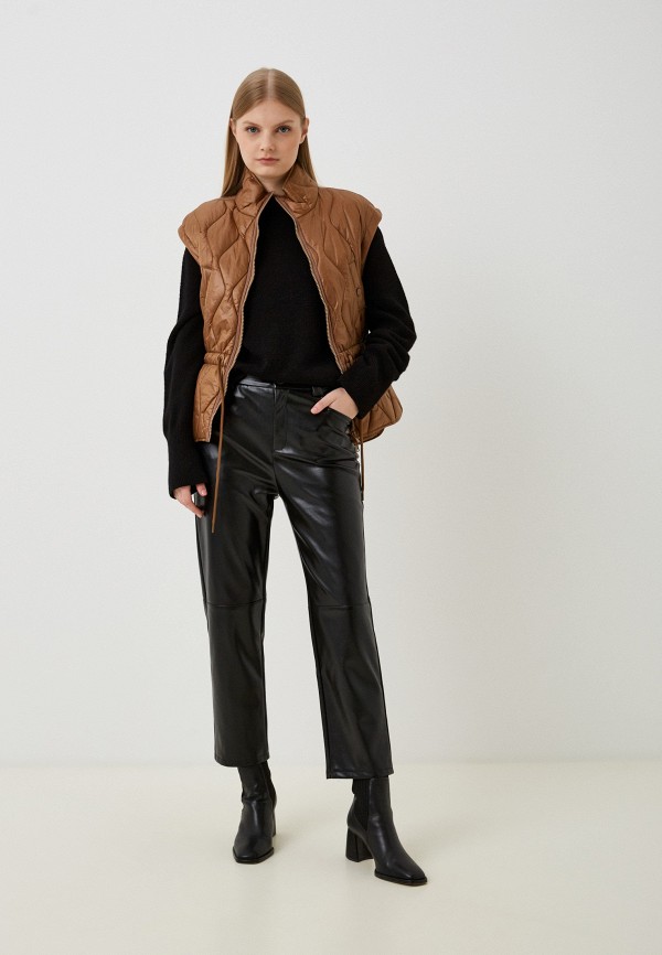 фото Жилет утепленный deha