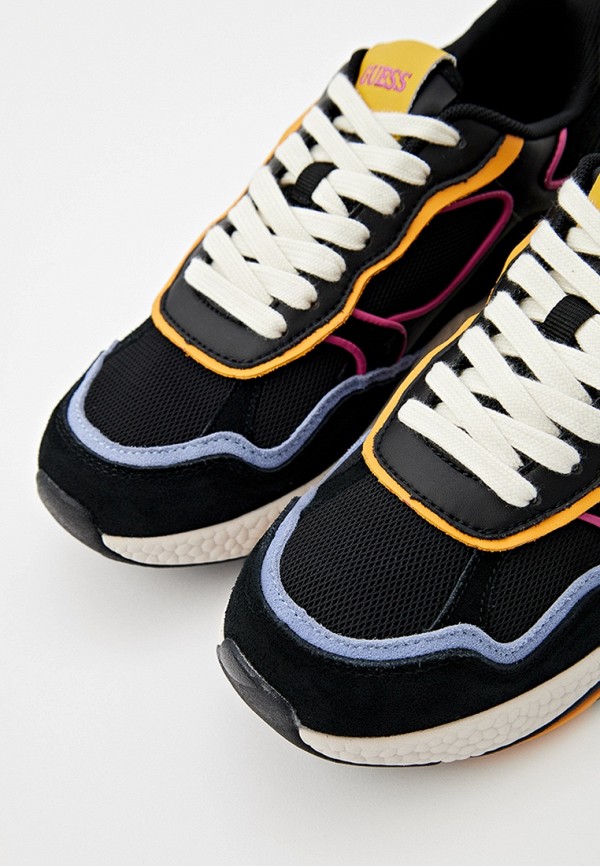 фото Кроссовки guess