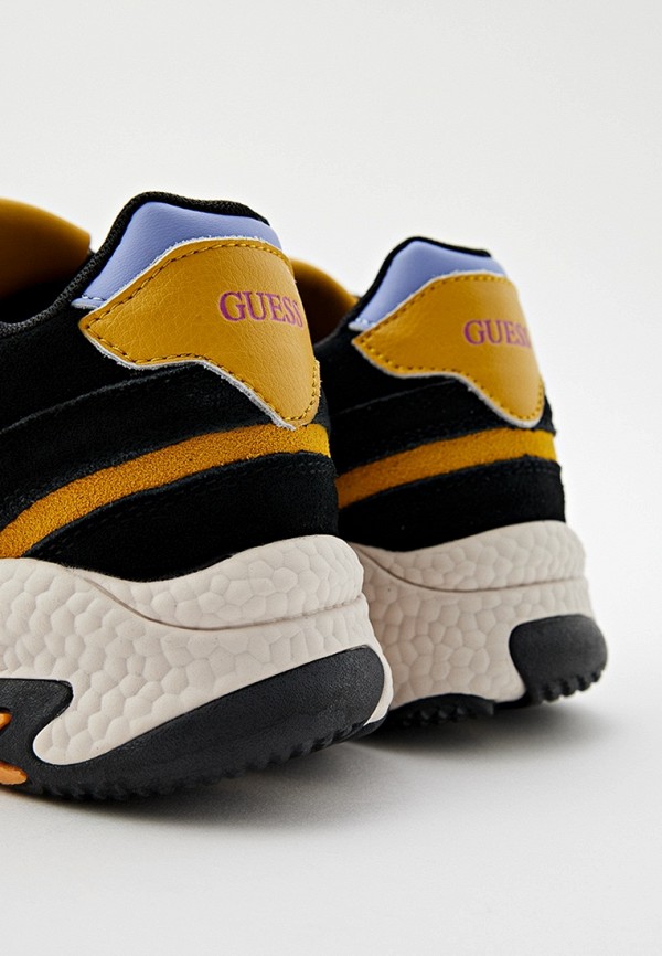 фото Кроссовки guess