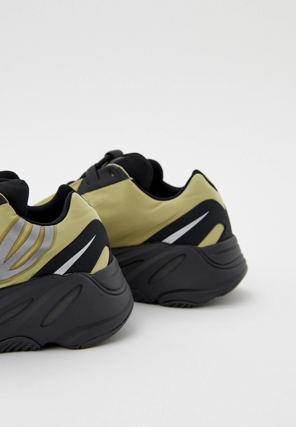 фото Кроссовки adidas yeezy