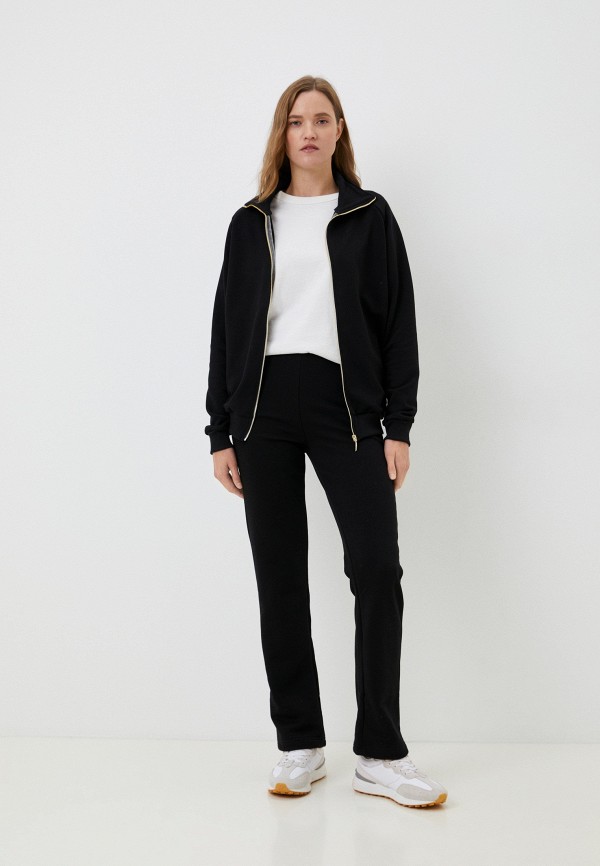 Костюм спортивный Chic de Femme 5400₽