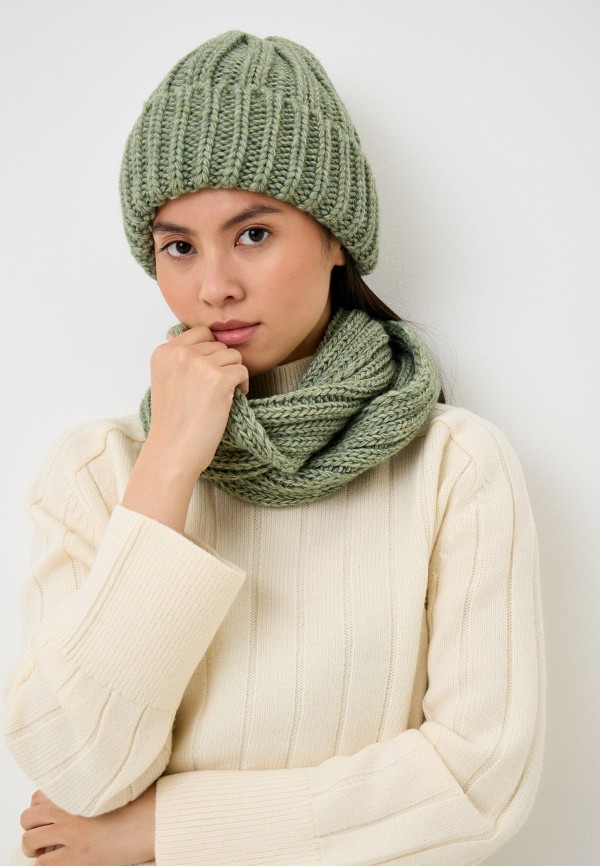фото Шапка и снуд trendyangel