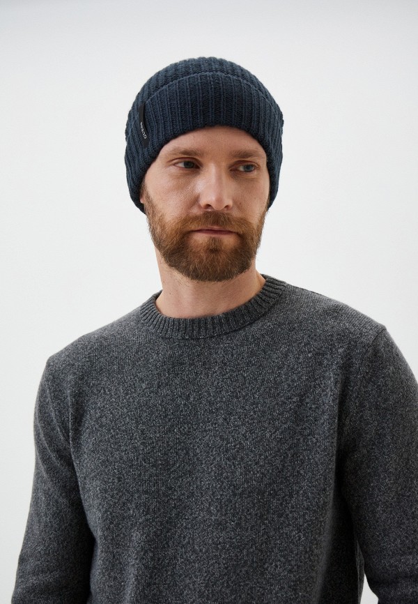 фото Шапка guess