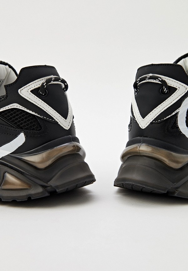 фото Кроссовки guess