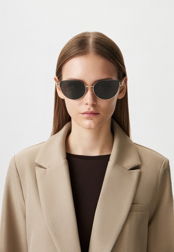 фото Очки солнцезащитные burberry