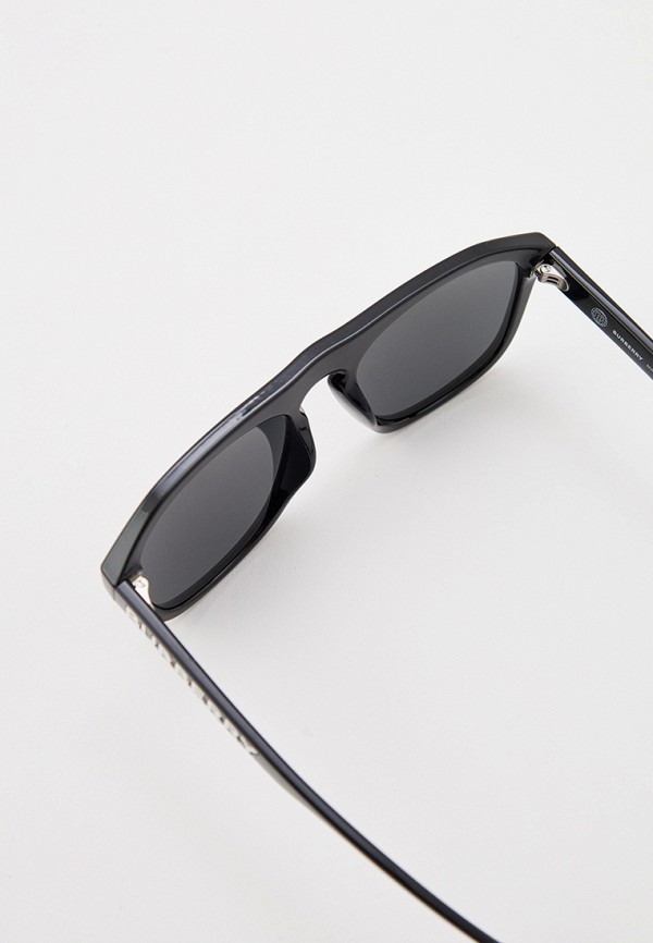 фото Очки солнцезащитные burberry