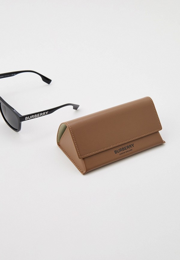 фото Очки солнцезащитные burberry