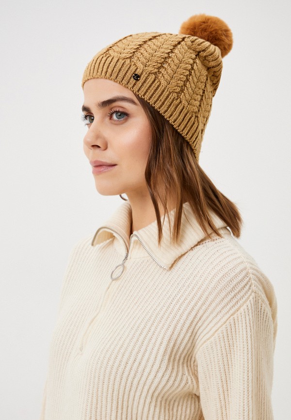 фото Шапка luhta