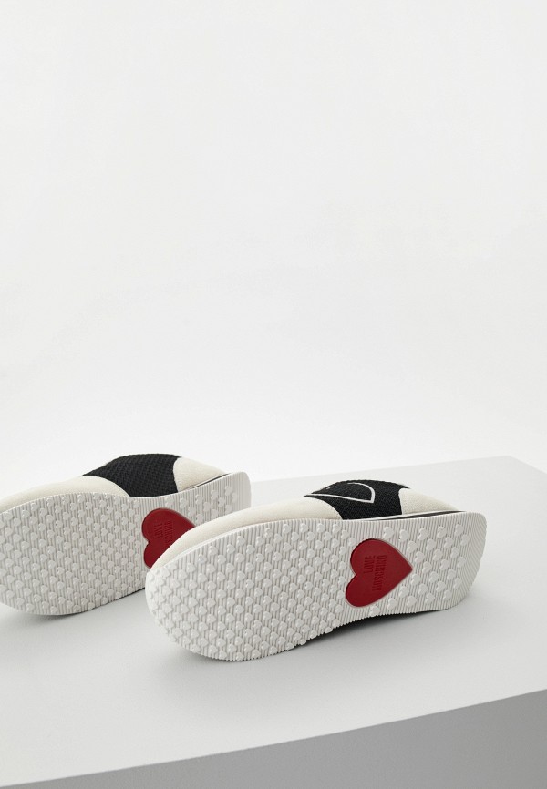 фото Кроссовки love moschino