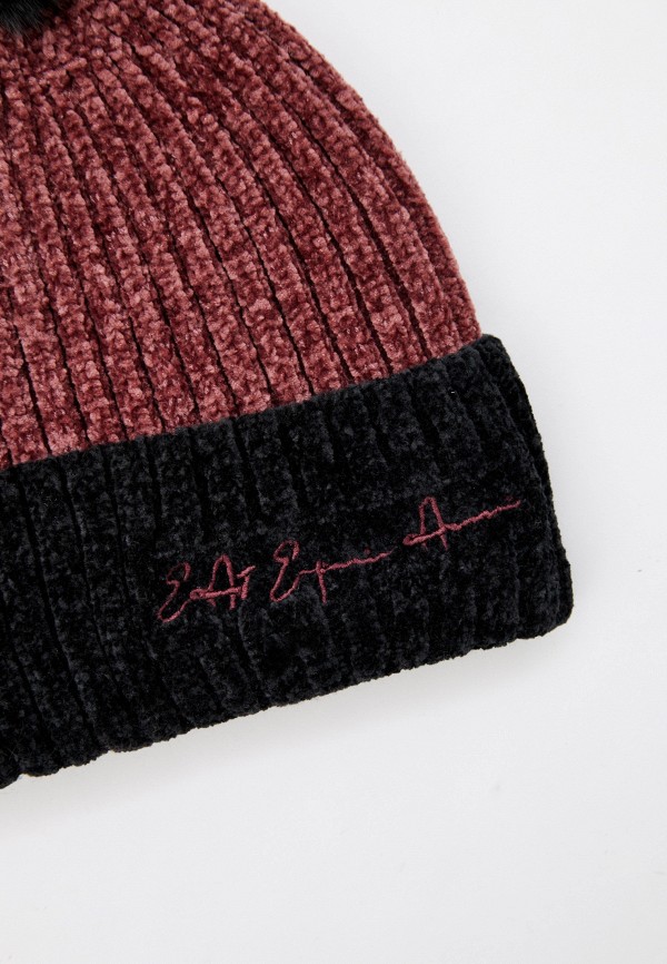 фото Шапка ea7