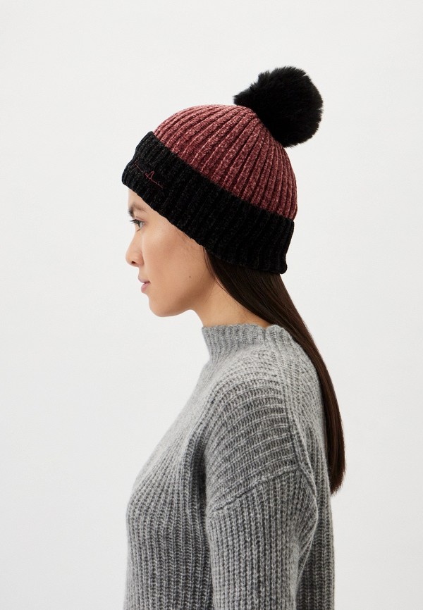 фото Шапка ea7