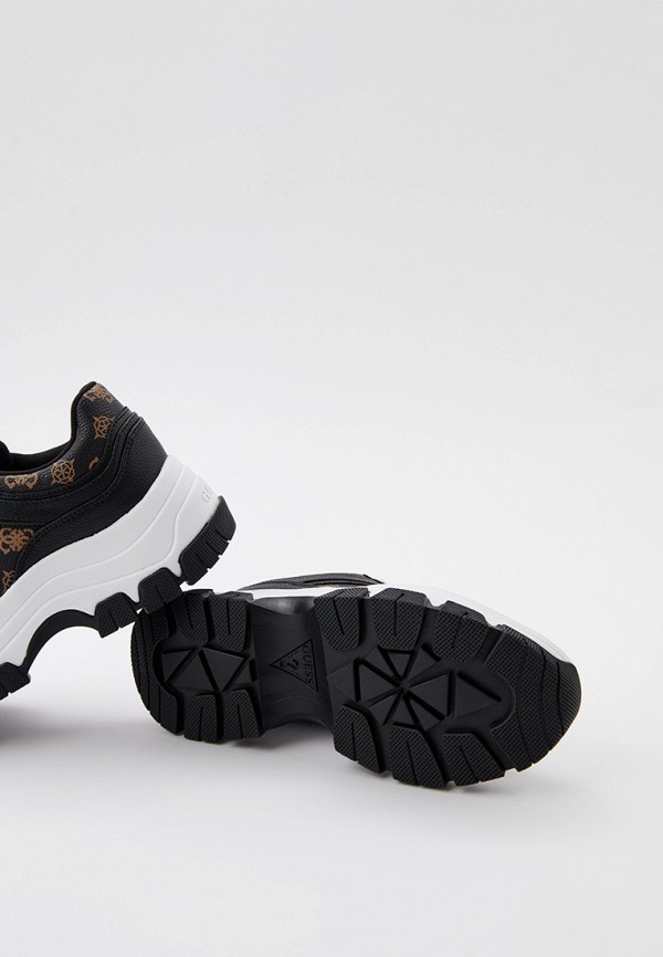 фото Кроссовки guess