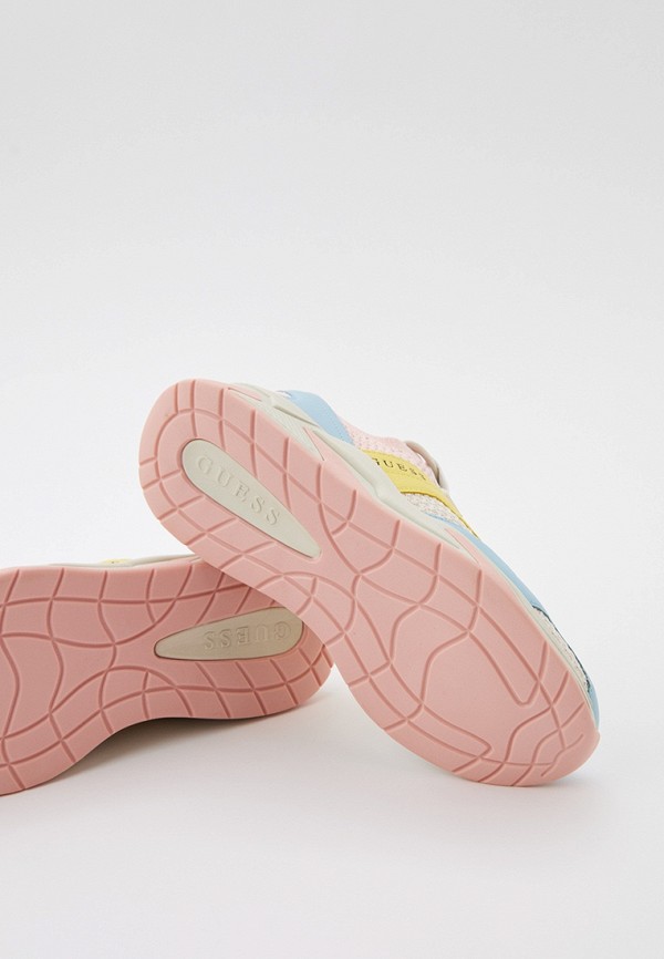 фото Кроссовки guess