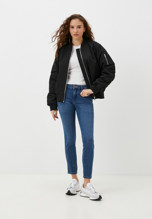 фото Джинсы wrangler