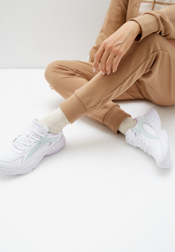 фото Кроссовки peak